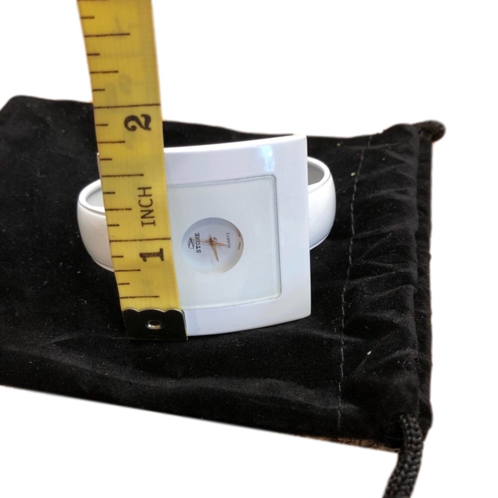 Stone Quartz Watch (me) - Picture 6 of 6